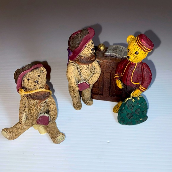 Sarah's Attic Michaud
Collection Teddy Bear Figurine
Bellhop & Second Hand Rose - Picture 1 of 8